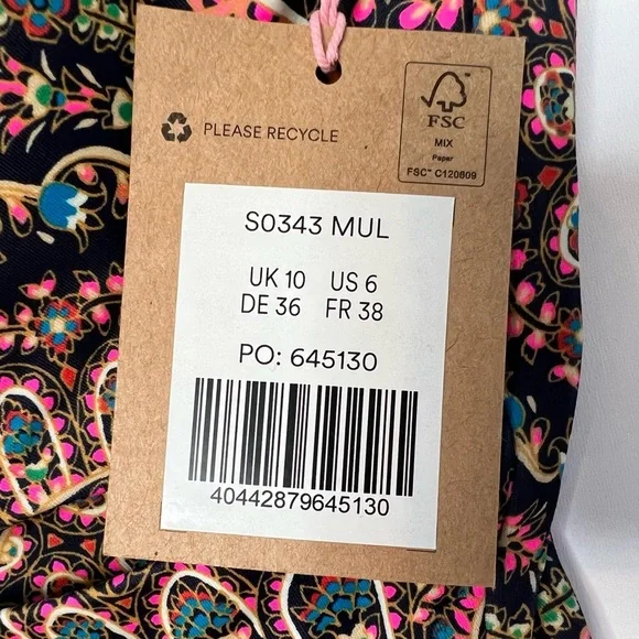 Boden Swimsuit One Piece V Neck Ruched Swim 6 Women NEW. 117 - Picture 4 of 5